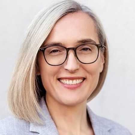 People 10 Anita Lamprecht