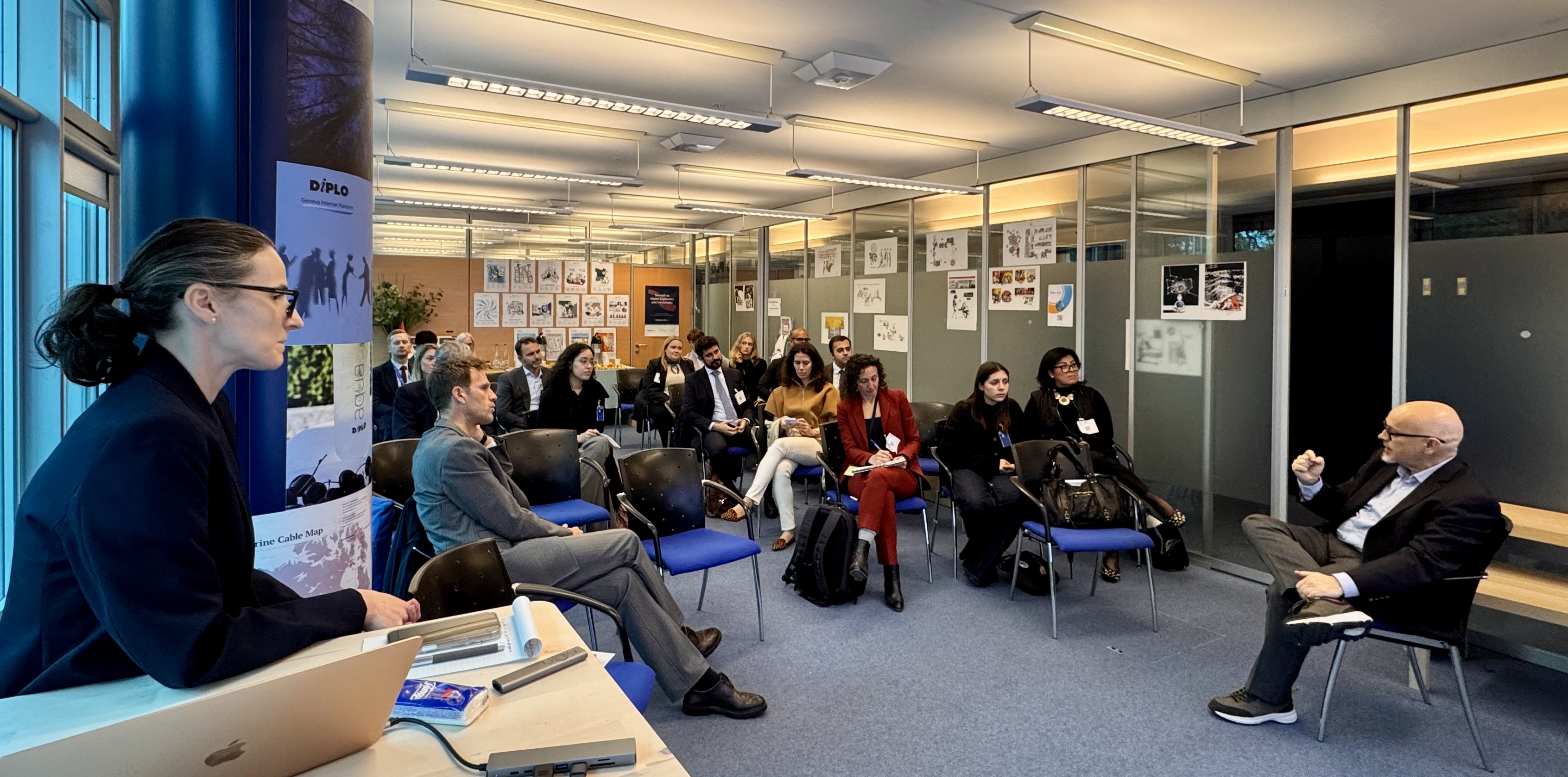  Adult, Female, Person, Woman, People, Crowd, Male, Man, Chair, Furniture, Clothing, Formal Wear, Suit, Indoors, Accessories, Bag, Handbag, Footwear, Shoe, Audience, Face, Head, Architecture, Building, Mario Biondi, Lucas Bernardi, Nadia Hilker, Audrey Azoulay, Frank De Winne, Bhavish Aggarwal, Susan Boyle, Breeda Wool