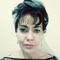 People 86 Yolanda Spies